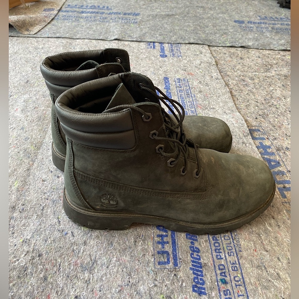 Timberland Black Boots Classic Design Rugged Sole